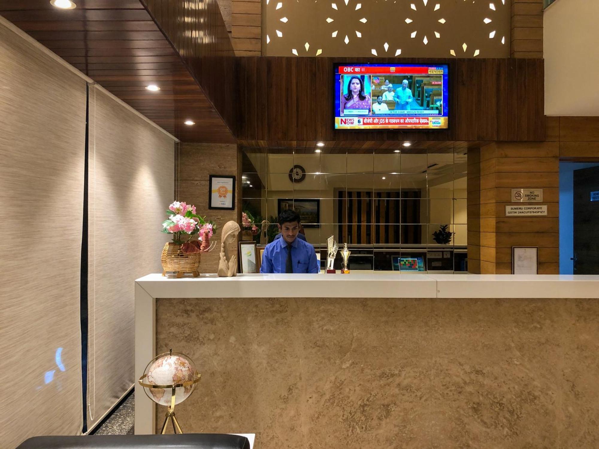 Hotel Virgo Sumeru Bhavnagar Ngoại thất bức ảnh