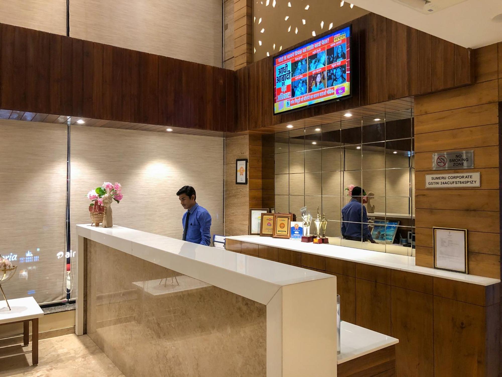 Hotel Virgo Sumeru Bhavnagar Ngoại thất bức ảnh