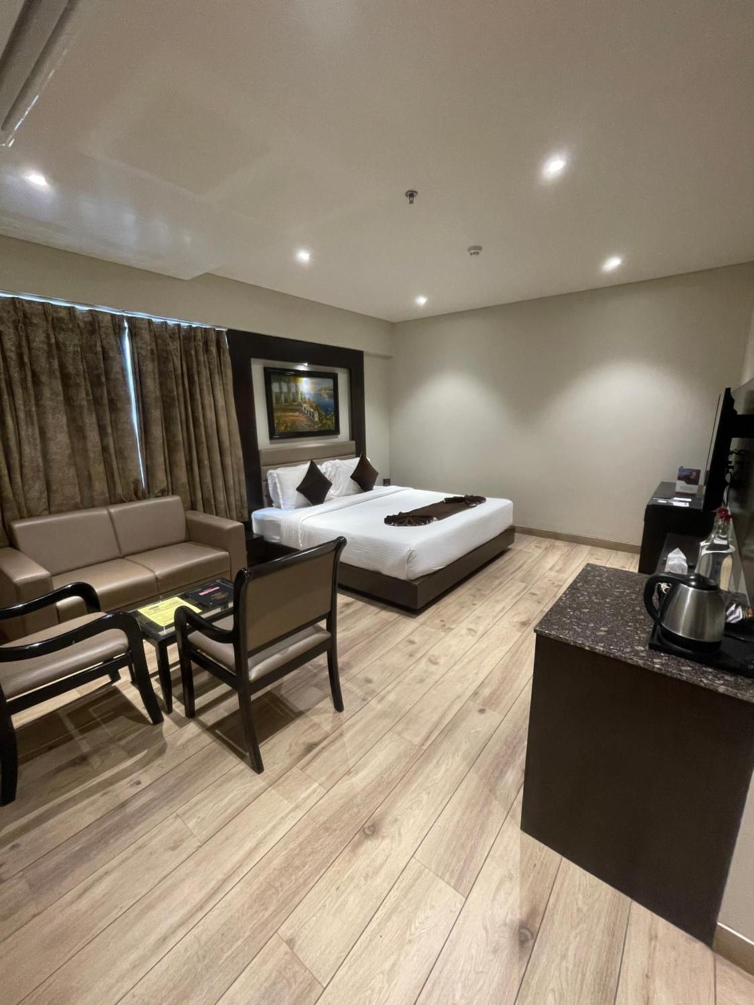 Hotel Virgo Sumeru Bhavnagar Ngoại thất bức ảnh