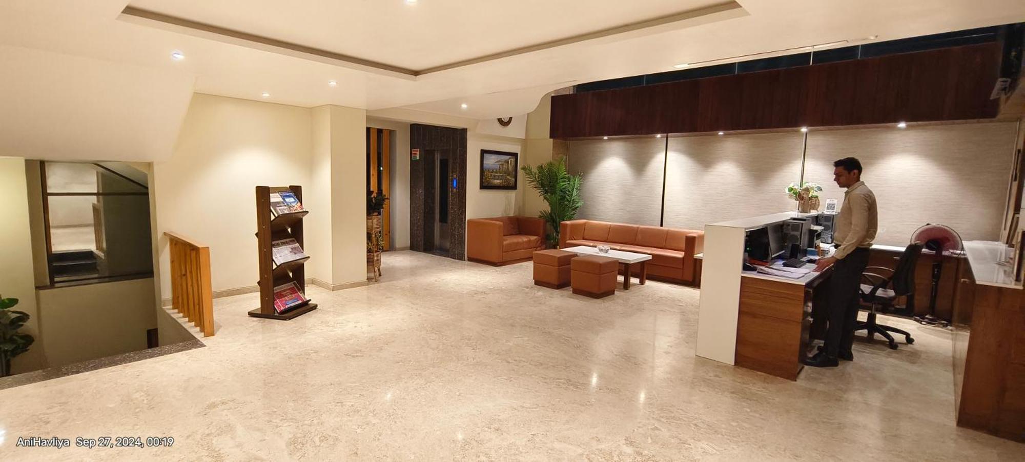 Hotel Virgo Sumeru Bhavnagar Ngoại thất bức ảnh